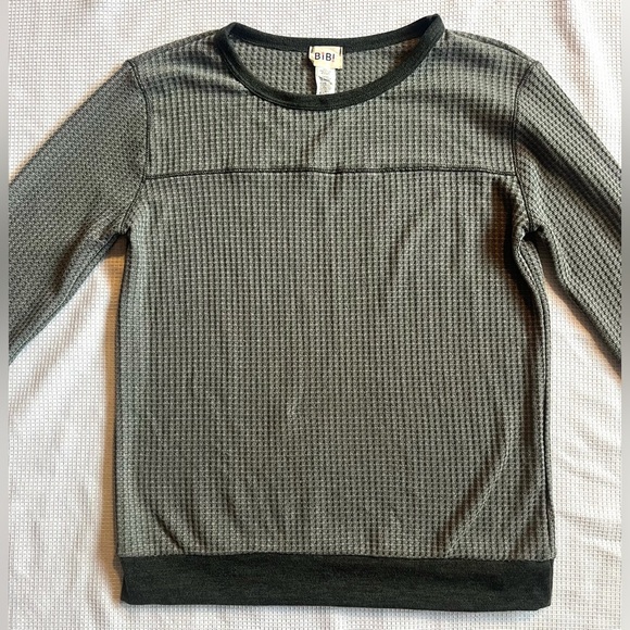 Bibi Women’s Green Long Sleeve Waffle Knit Top Size XL - Picture 2 of 11